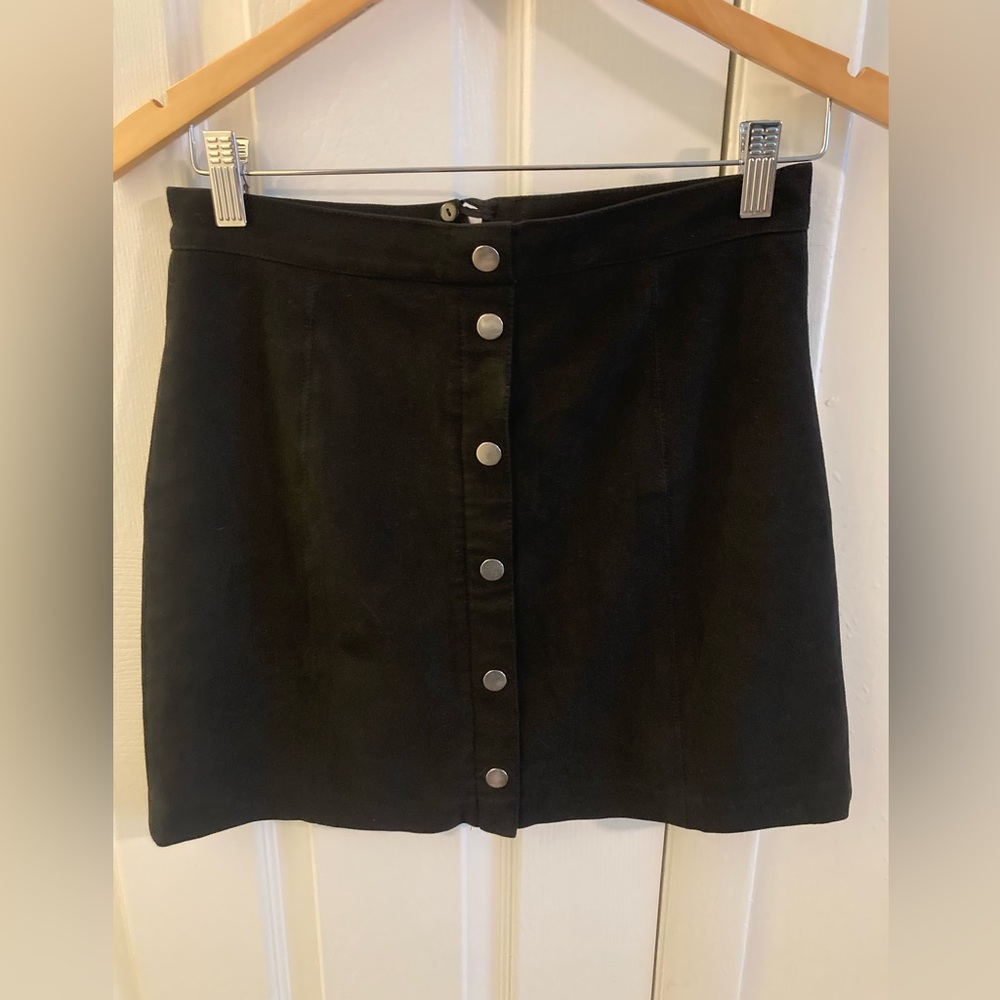 H&M Black Mini Skirt Casual